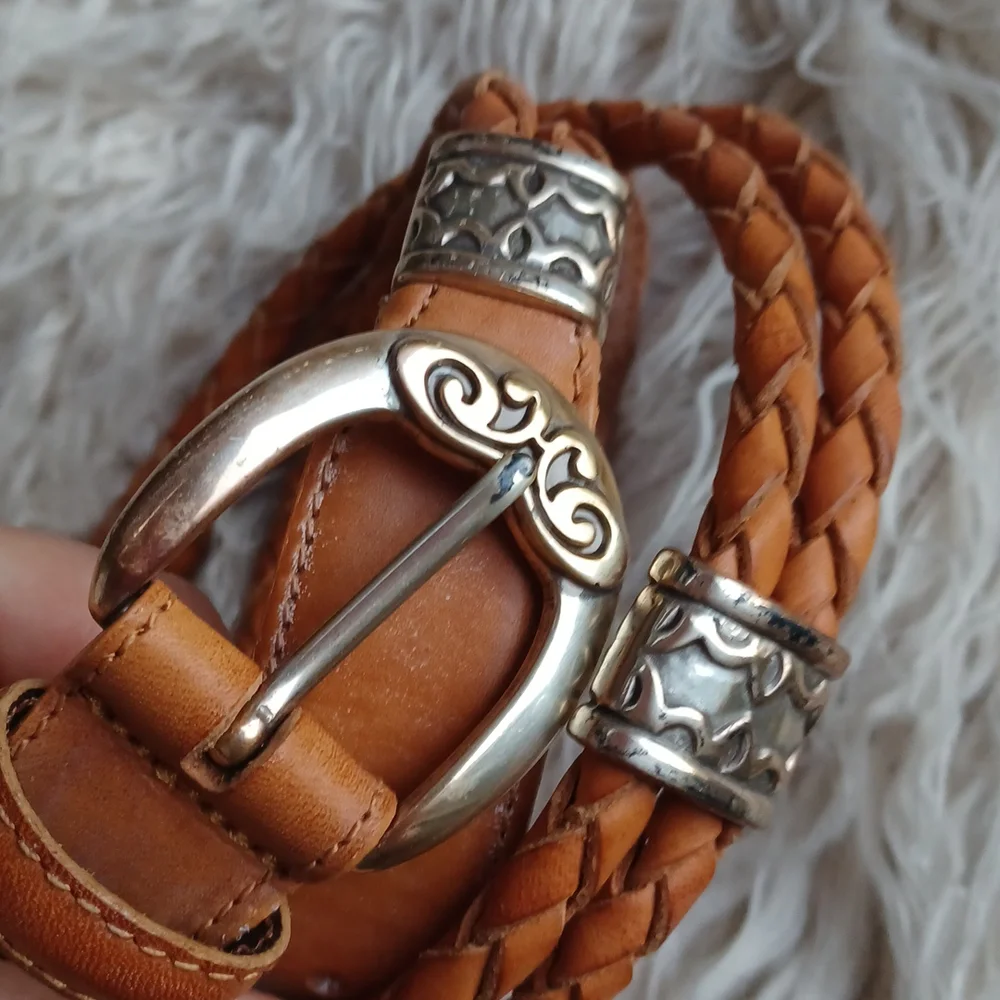 Fossil leather belt